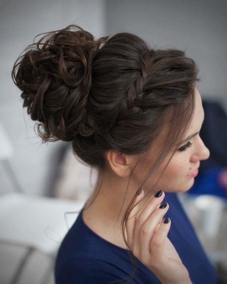 coiffure-chignon-decoiffe-72 Coiffure chignon decoiffe