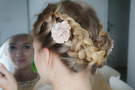 coiffure-mariage-cheveux-courts-tresse-62_18 Coiffure mariage cheveux courts tresse