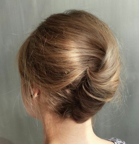 faire-chignon-bas-80_6 Faire chignon bas