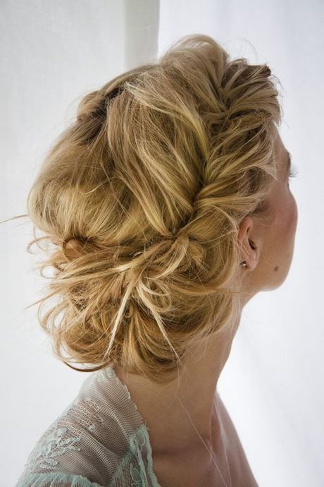 jolie-coiffure-mariage-16_19 Jolie coiffure mariage