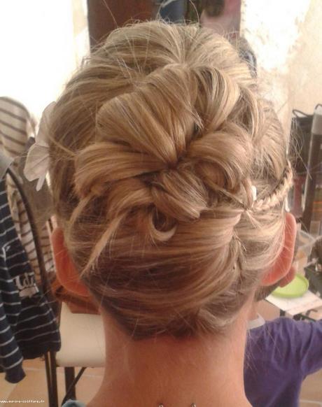 les-modeles-de-chignon-64_15 Les modeles de chignon