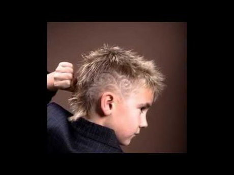 coupe-de-cheveux-garon-tendance-55_18 Coupe de cheveux garçon tendance
