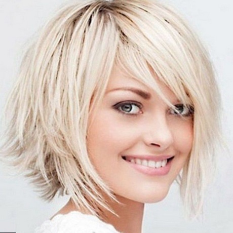 coupe-cheveux-court-femme-visage-ovale-86_10 Coupe cheveux court femme visage ovale