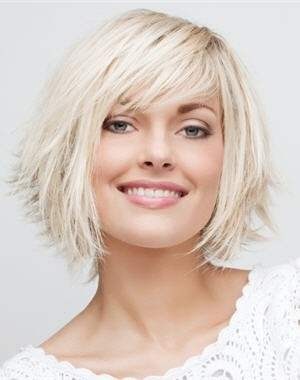 coupe-cheveux-fins-sans-volume-visage-rond-55_4 Coupe cheveux fins sans volume visage rond