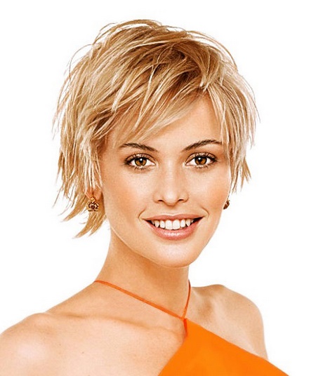 coupe-courte-cheveux-boucls-visage-rond-40_18 Coupe courte cheveux bouclés visage rond