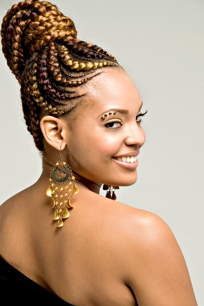 chignon-avec-meche-africaine-99_8 Chignon avec meche africaine