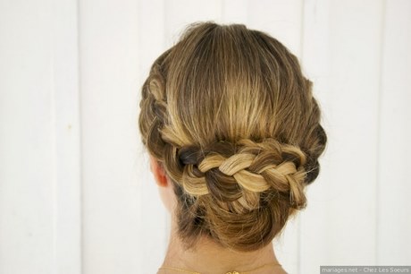 chignon-simple-pour-mariage-62_11 Chignon simple pour mariage