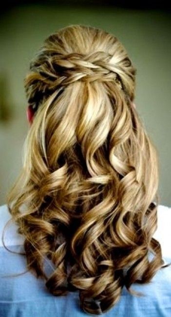 coiffure-mariage-cheveux-laches-tresse-82_11 Coiffure mariage cheveux lachés tresse