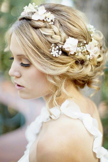 coiffure-mariage-fleur-cheveux-61_14 Coiffure mariage fleur cheveux