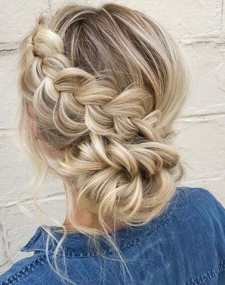 chignon-tendance-2021-40_2 Chignon tendance 2021