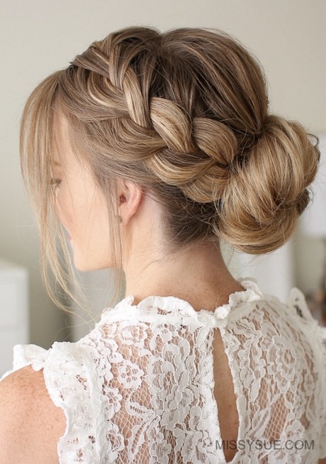 chignon-tendance-2021-40_4 Chignon tendance 2021