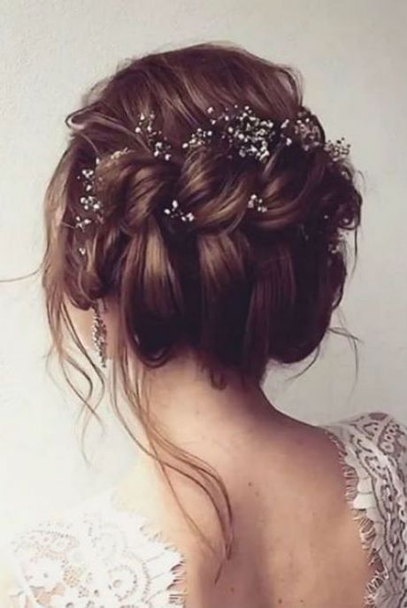 coiffure-mariage-cheveux-long-2021-30_16 Coiffure mariage cheveux long 2021