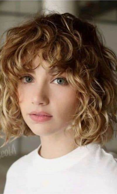 tendance-2021-coiffure-femme-29_13 Tendance 2021 coiffure femme