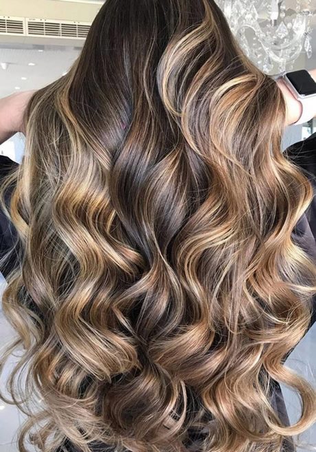 tendance-coiffure-2021-couleur-90_6 Tendance coiffure 2021 couleur