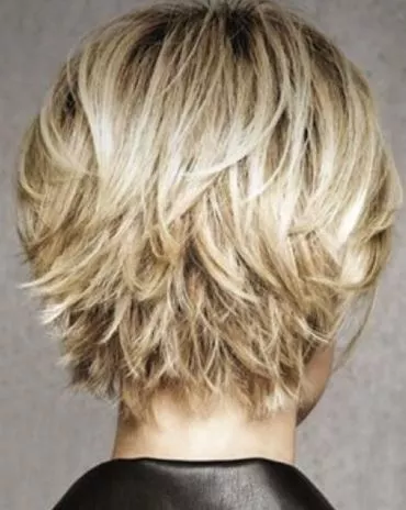 coupe-cheveux-courtes-femme-2023-24_9-17 Coupe cheveux courtes femme 2023