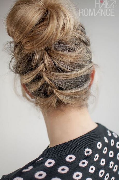 chignon-avec-tresse-derriere-25_19 Chignon avec tresse derriere