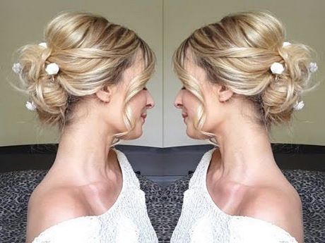 chignon-bas-cheveux-mi-long-87_7 Chignon bas cheveux mi long