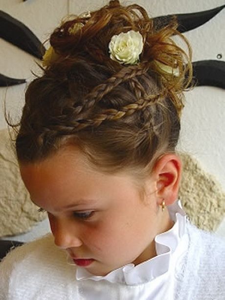 coiffure-mariage-enfant-fille-22_8 Coiffure mariage enfant fille