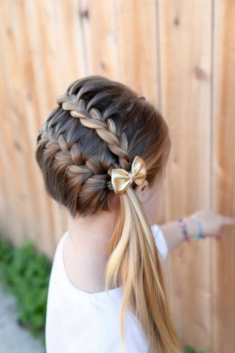 coiffure-mariage-petite-fille-tresse-22_2 Coiffure mariage petite fille tresse