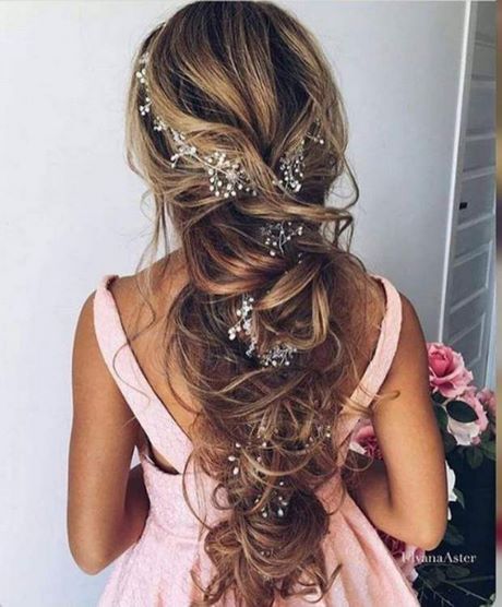 coiffure-mariage-tresse-cheveux-long-86_16 Coiffure mariage tresse cheveux long