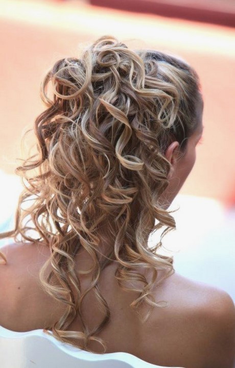 coiffure-temoin-mariage-cheveux-long-59_9 Coiffure témoin mariage cheveux long
