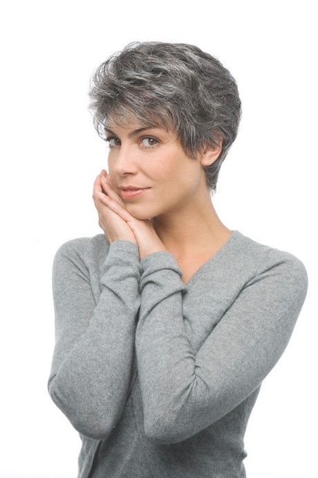 cheveux-gris-court-2022-16_7 Cheveux gris court 2022