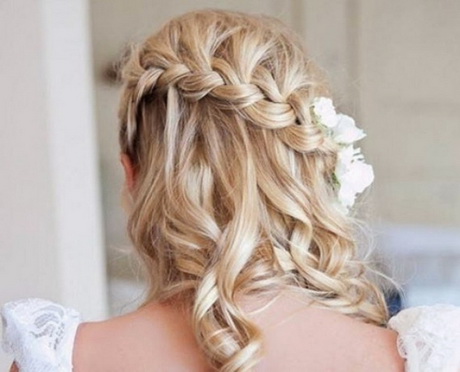 coiffure-chic-pour-mariage-22_4 Coiffure chic pour mariage