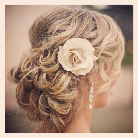 coiffure-pour-mariage-cheveux-long-chignon-13_3 Coiffure pour mariage cheveux long chignon