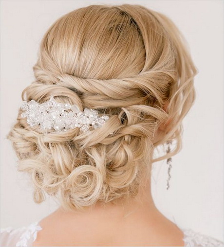 coiffure-tresse-chignon-mariage-23_14 Coiffure tresse chignon mariage