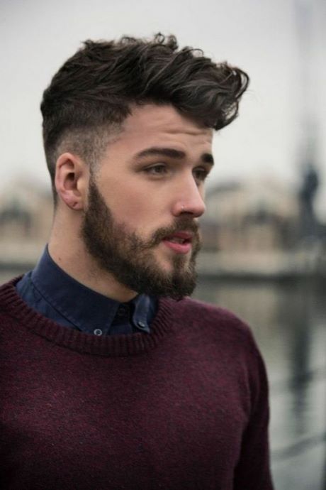 cheveux-court-boucle-homme-51_7 ﻿Cheveux court bouclé homme