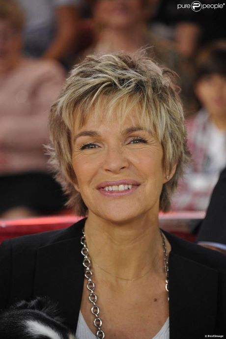 cheveux-courts-femme-60-ans-51_6 ﻿Cheveux courts femme 60 ans