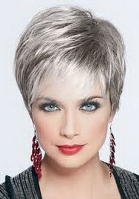 coiffure-courte-femme-cheveux-gris-75_6 Coiffure courte femme cheveux gris