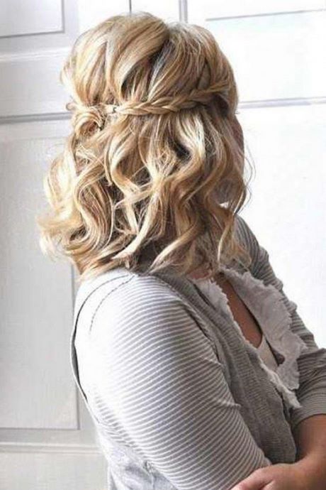 coiffure-mariage-femme-cheveux-mi-long-81_3 Coiffure mariage femme cheveux mi long