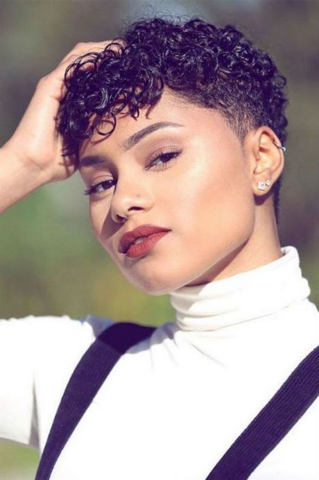 coupe-cheveux-court-afro-femme-53_2 Coupe cheveux court afro femme