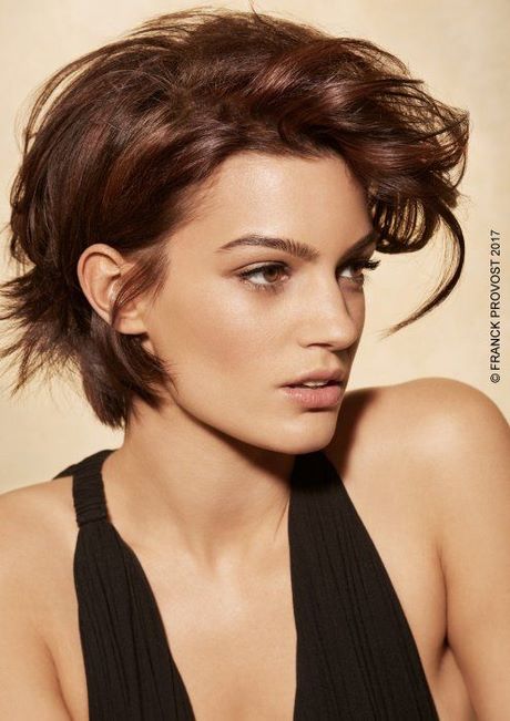 coupe-cheveux-destructuree-femme-64_13 Coupe cheveux destructurée femme