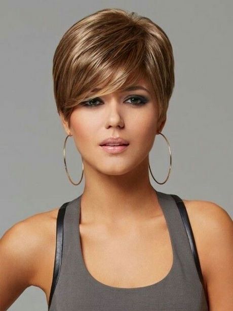 coupe-courte-femme-chatain-clair-33 Coupe courte femme chatain clair