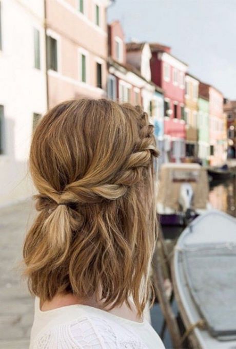 idee-coiffure-facile-cheveux-mi-long-35_16 Idée coiffure facile cheveux mi long