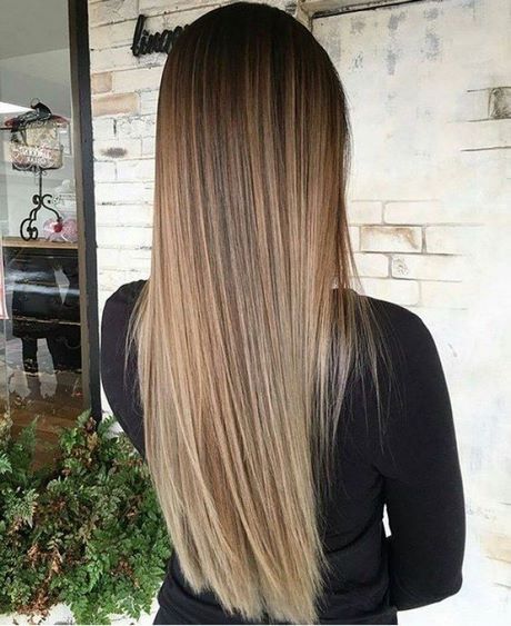 cheveux-long-blond-lisse-84 Cheveux long blond lisse