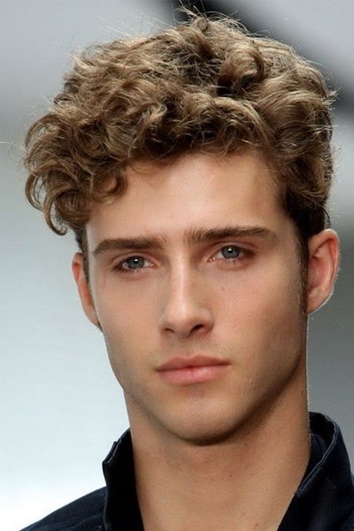 cheveux-long-homme-ondule-54_15 Cheveux long homme ondulé