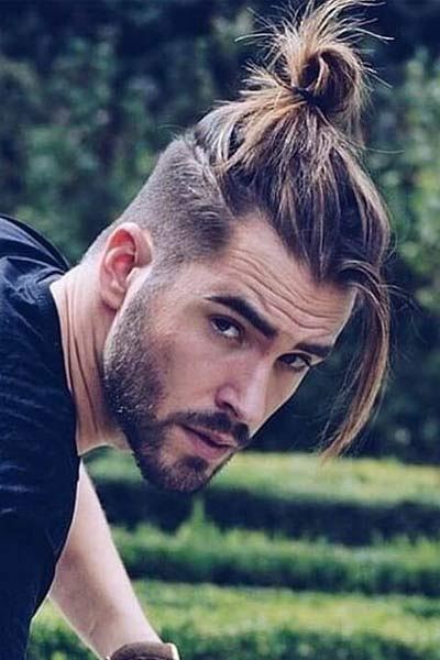 coiffure-homme-cheveux-long-dessus-01_9 Coiffure homme cheveux long dessus