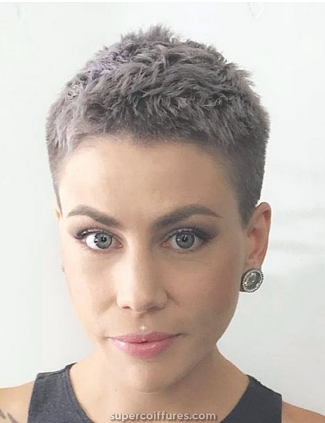 coiffure-ultra-courte-femme-11_3 Coiffure ultra courte femme