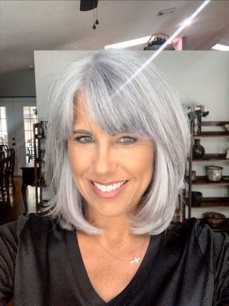 coupe-de-cheveux-gris-femme-50-ans-69_9 Coupe de cheveux gris femme 50 ans
