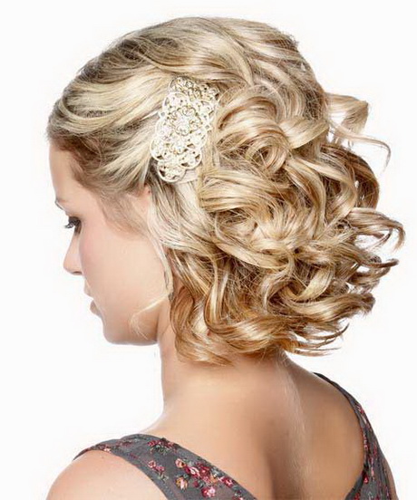 coiffure-mariage-cheveux-courts-2017-84_8 Coiffure mariage cheveux courts 2017