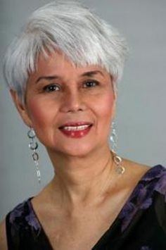 coiffure femme 60 ans cheveux courts