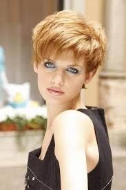 modele-coupe-cheveux-court-femme-50-ans-73_10 Modele coupe cheveux court femme 50 ans