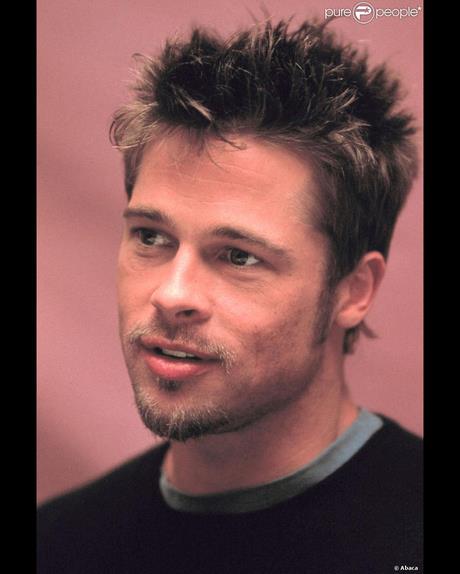 brad-pitt-cheveux-court-94_12 Brad pitt cheveux court