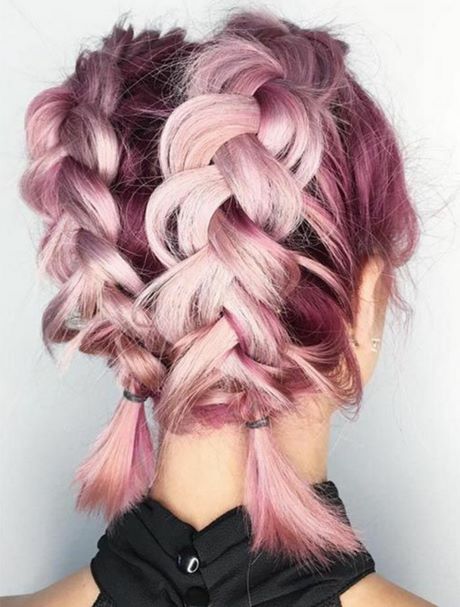 Cheveux court rose - beauté et style