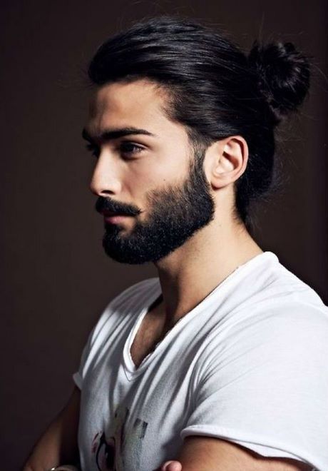 cheveux-long-homme-chignon-41_5 Cheveux long homme chignon