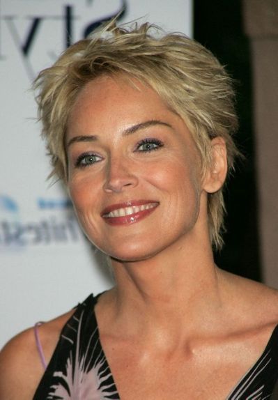 coupe-cheveux-sharon-stone-40_6 Coupe cheveux sharon stone