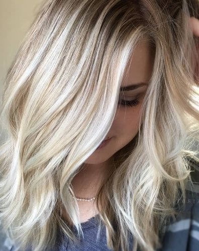 Meche blonde cheveux court